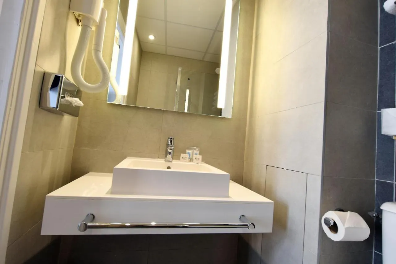 Hotel Avia Saphir Montparnasse Parigi
